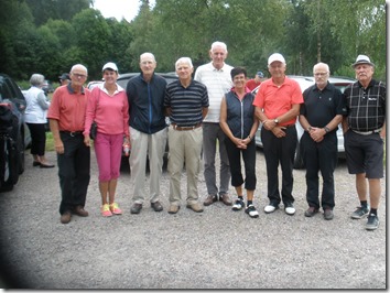 På prisplat fv. Claes Borg, Vivi Gävert, Gunnar Jönses, Hans Grönberg, Mats Nygårds, Birgitta Gustafsson, Ingemar Snis, Lars Holst och Yngve Gävert. Leif Rönn fattas på bilden.